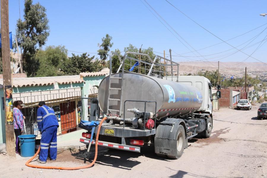 Empresa V&V contratistas generales ocasiona suspensión del servicio de agua potable en Los Ángeles y Estuquiña