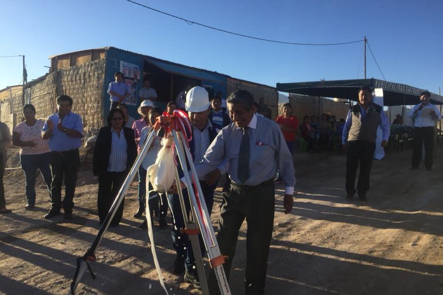 EPS Moquegua inauguró obra ampliación de redes de alcantarillado y agua potable en la asociación césar vallejo medonza en el c.P. San francisco